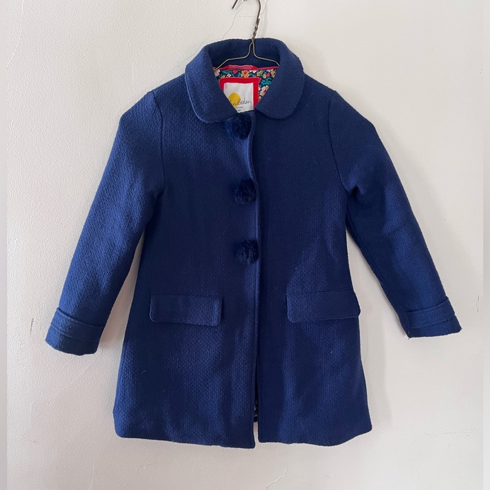 Adorable Mini Boden wool blend coat with flower lining. Paint the town or park.